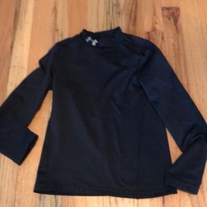 Boys under armour cold gear top. Size small.